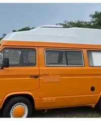 T3 Volkswagen furgone camper