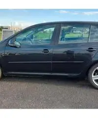 VOLKSWAGEN Golf 5ª serie