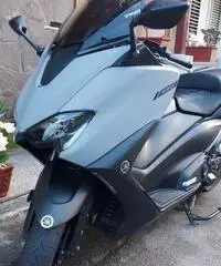 Yamaha T Max 560 - 2020