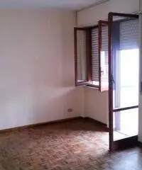 GIOIA TAURO - VIA ROMA - AFFITTASI APPARTAMENTO - Calabria