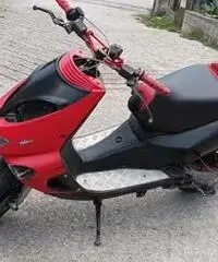 Aprilia sr