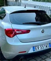 Alfa romeo giulietta 1.6 jtdm 2014 - 2