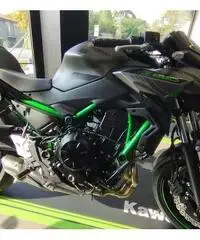 Kawasaki z650 2023 pronta consegna